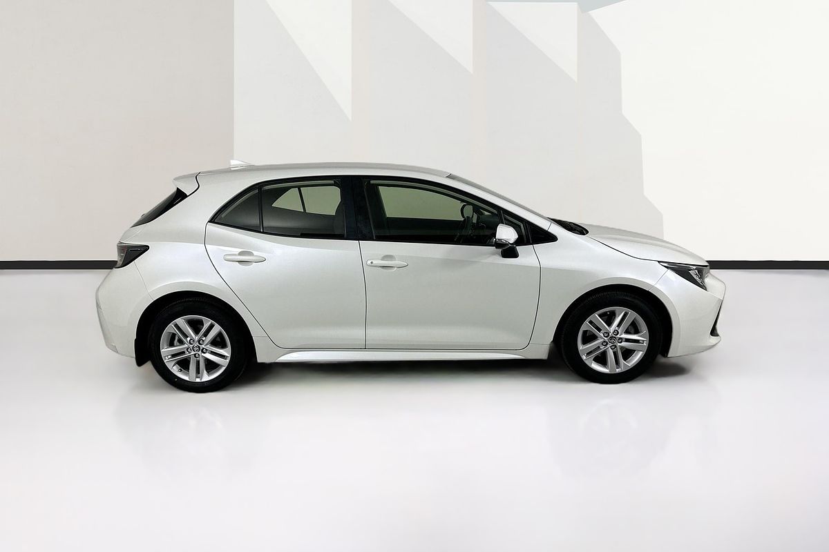 2019 Toyota COROLLA Ascent Sport MZEA12R