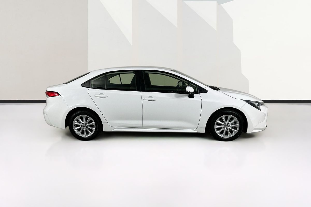2021 Toyota COROLLA ASCENT SPORT MZEA12R