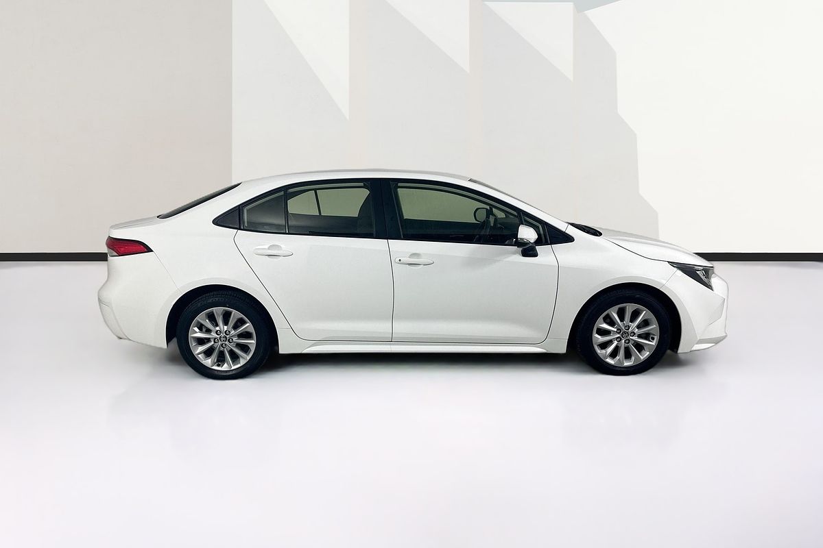 2021 Toyota COROLLA ASCENT SPORT MZEA12R