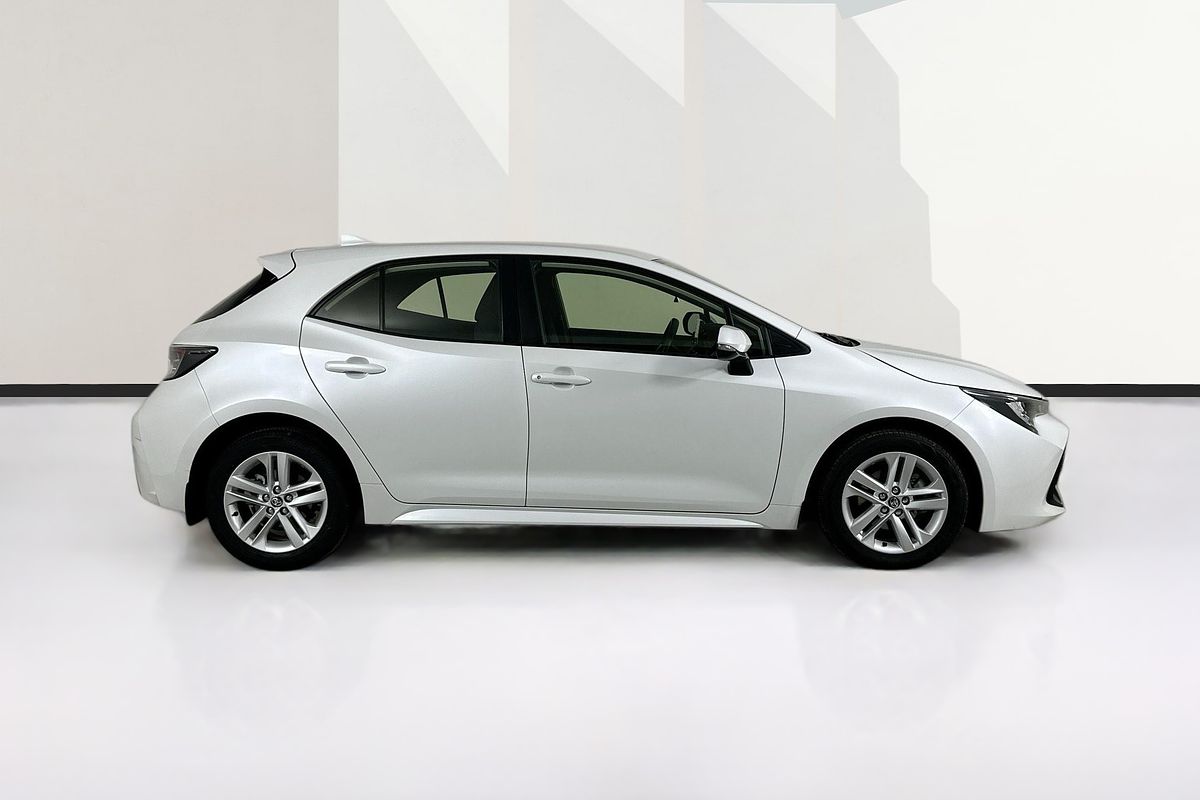 2022 Toyota COROLLA ASCENT SPORT MZEA12R