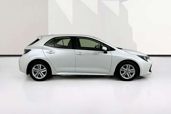 2022 Toyota COROLLA ASCENT SPORT MZEA12R
