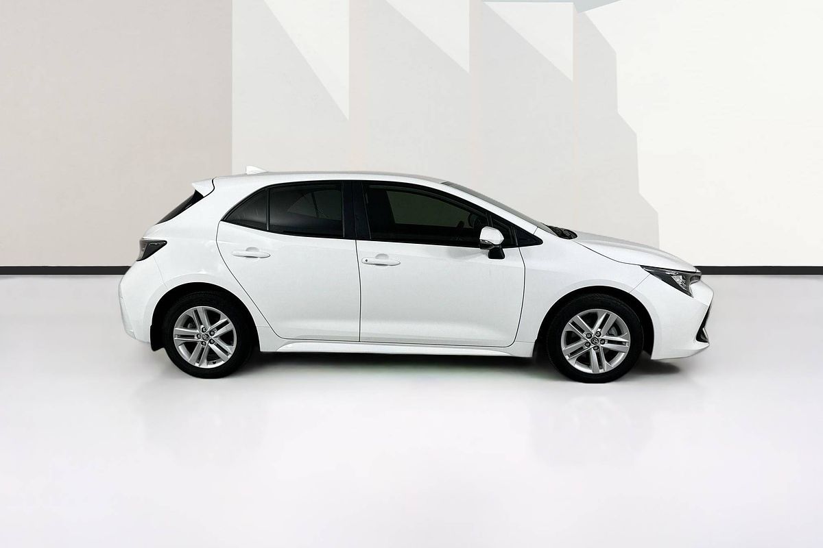 2020 Toyota COROLLA ASCENT SPORT MZEA12R