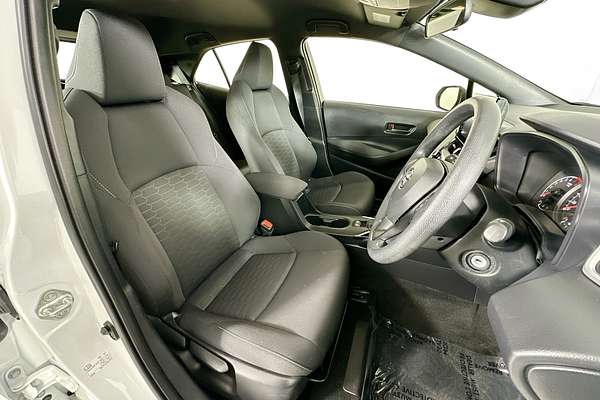 2022 Toyota COROLLA ASCENT SPORT MZEA12R