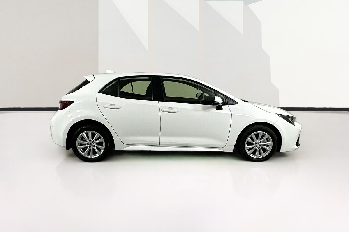 2024 Toyota COROLLA ASCENT SPORT MZEA12R