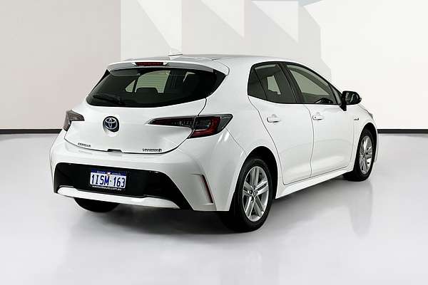 2022 Toyota COROLLA ASCENT SPORT HYBRID ZWE211R