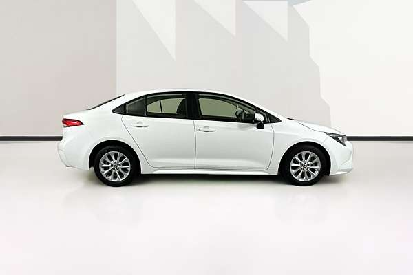 2021 Toyota COROLLA ASCENT SPORT MZEA12R