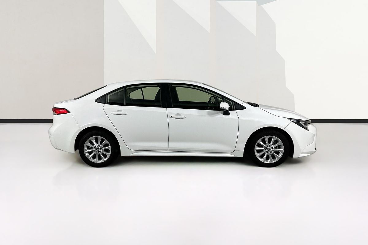 2021 Toyota COROLLA ASCENT SPORT MZEA12R