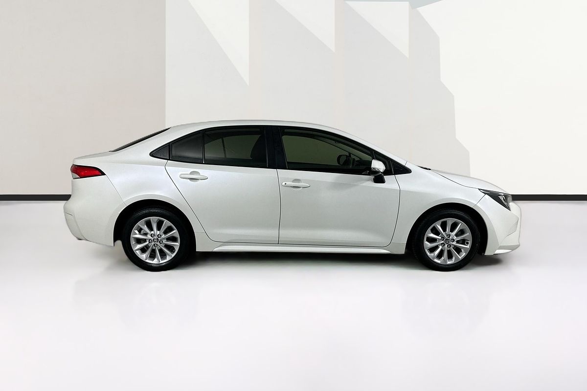 2021 Toyota COROLLA ASCENT SPORT MZEA12R