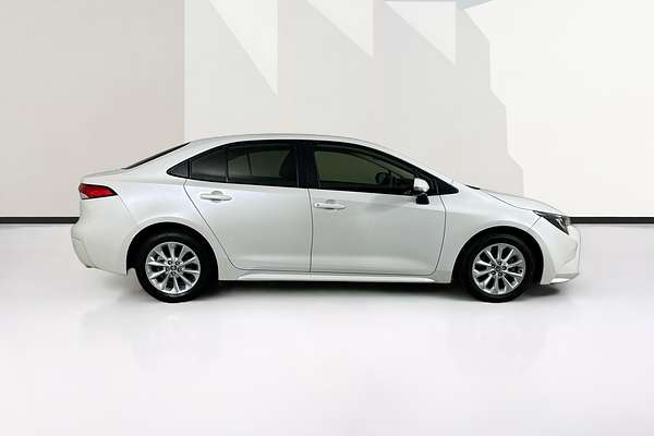 2021 Toyota COROLLA ASCENT SPORT MZEA12R