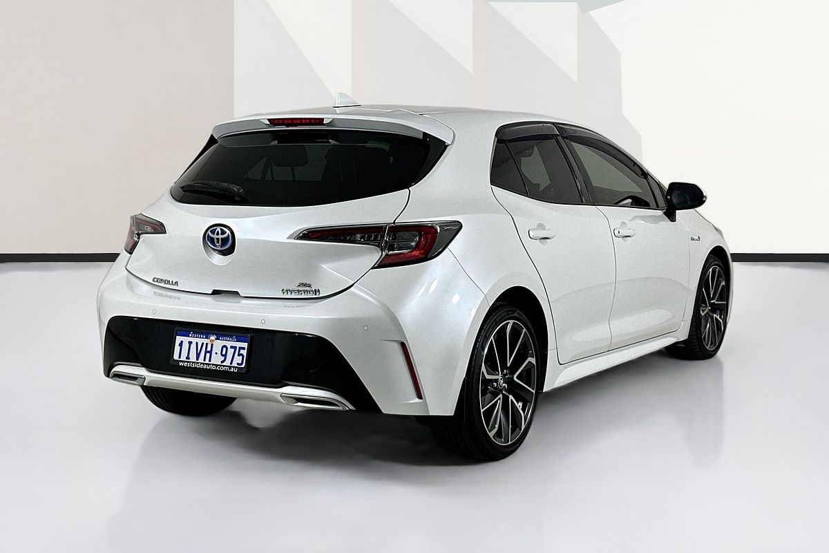 2022 Toyota COROLLA ZR HYBRID ZWE211R