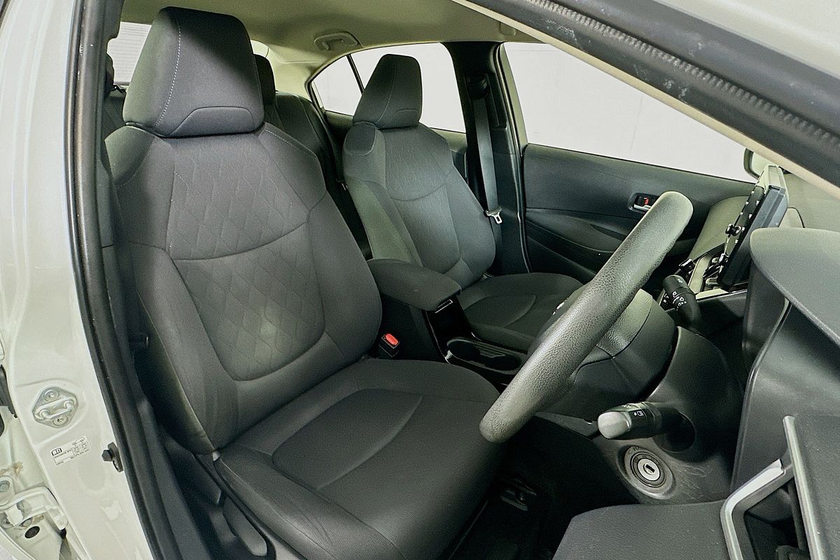 2021 Toyota COROLLA ASCENT SPORT MZEA12R