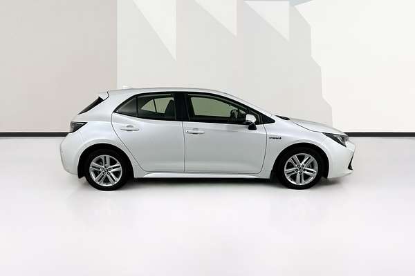 2022 Toyota COROLLA ASCENT SPORT HYBRID ZWE211R