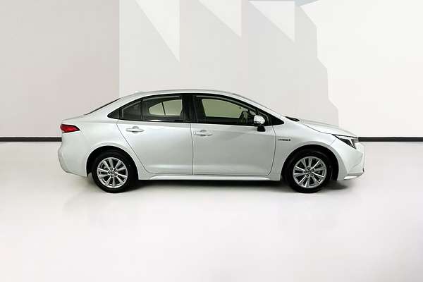 2022 Toyota COROLLA ASCENT SPORT HYBRID ZWE211R