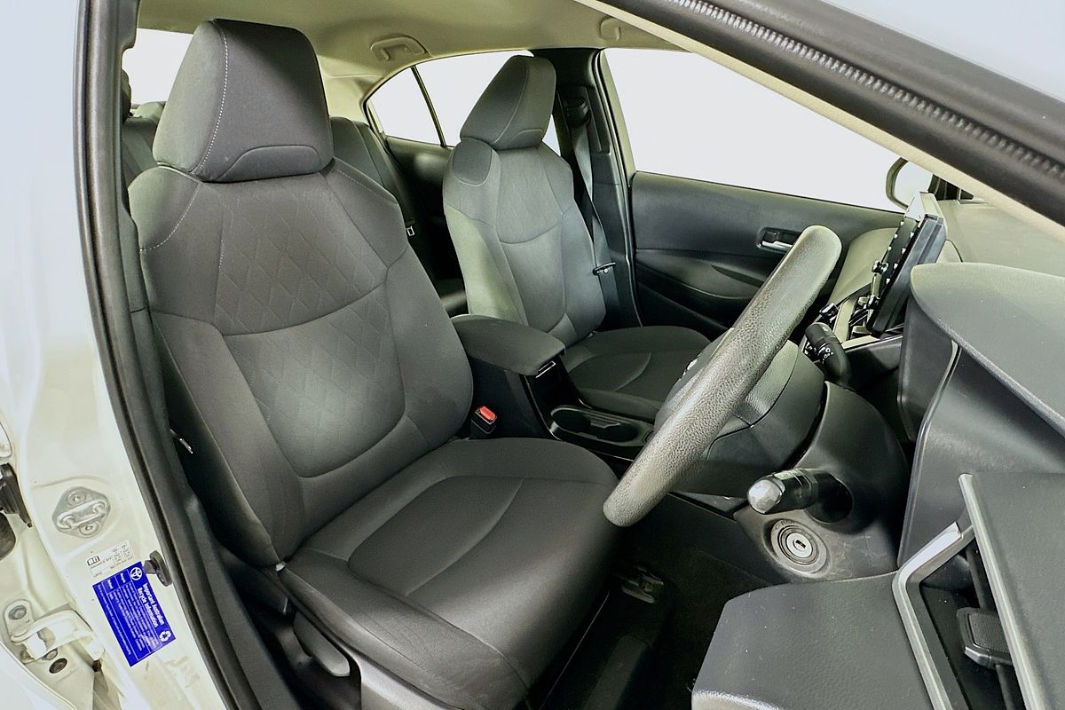 2021 Toyota COROLLA ASCENT SPORT MZEA12R