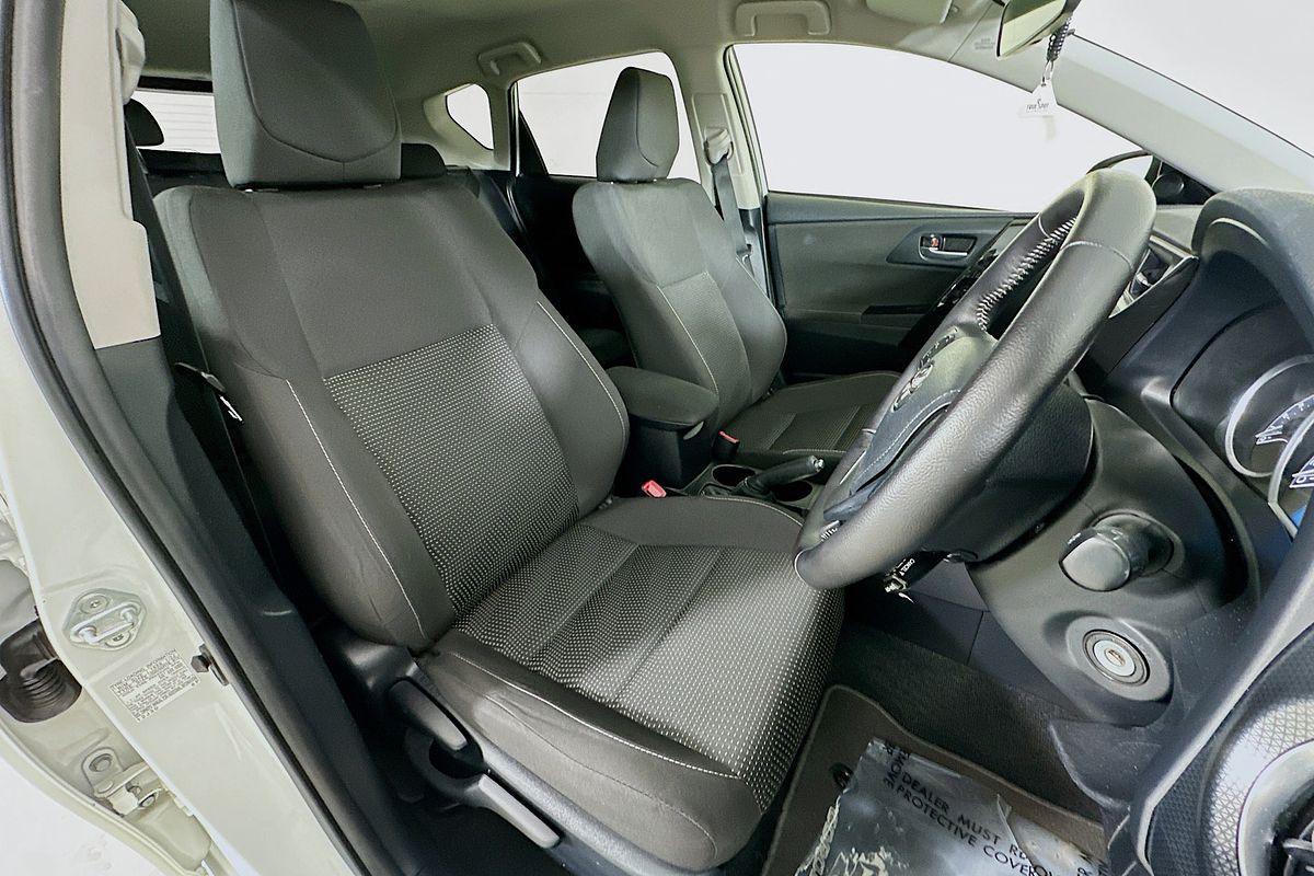 2015 Toyota COROLLA ASCENT SPORT ZRE182R