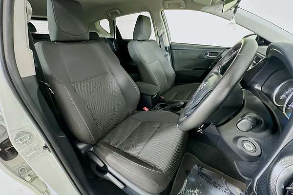 2015 Toyota COROLLA ASCENT SPORT ZRE182R