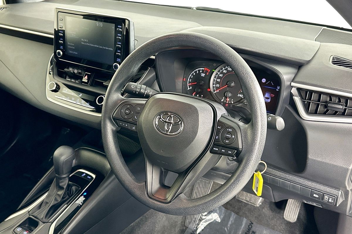 2022 Toyota COROLLA ASCENT SPORT MZEA12R