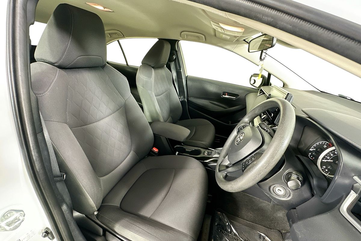 2021 Toyota COROLLA ASCENT SPORT MZEA12R