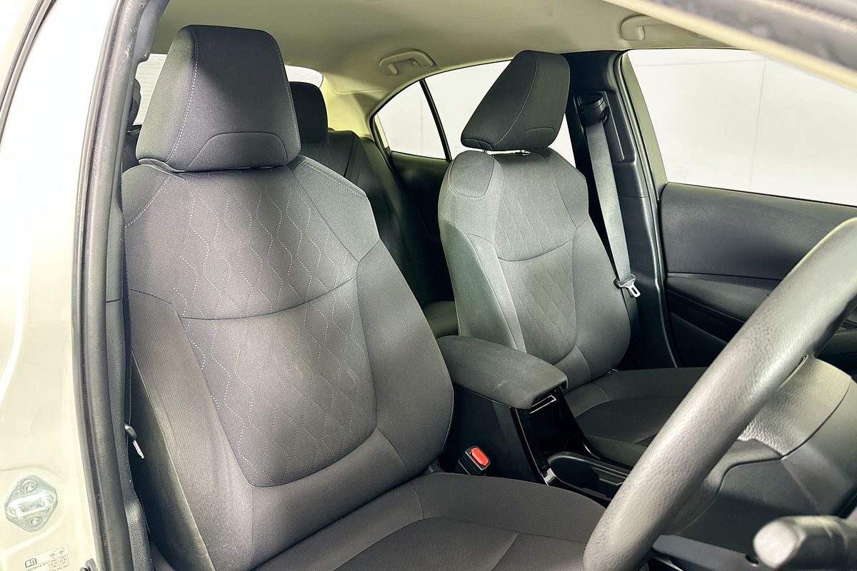 2021 Toyota COROLLA ASCENT SPORT MZEA12R