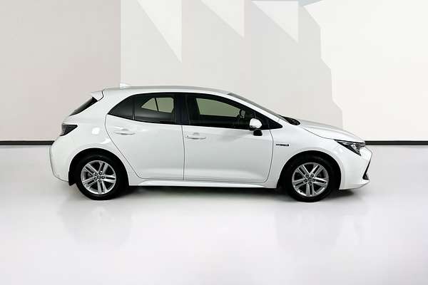 2019 Toyota COROLLA ASCENT SPORT HYBRID ZWE211R