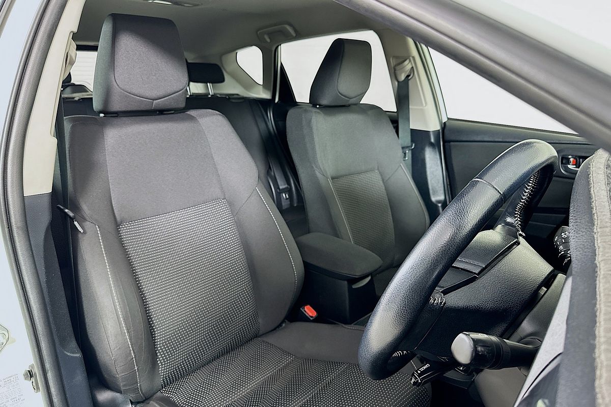 2018 Toyota COROLLA HYBRID ZWE186R MY16