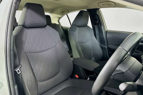 2021 Toyota COROLLA SX HYBRID ZWE211R