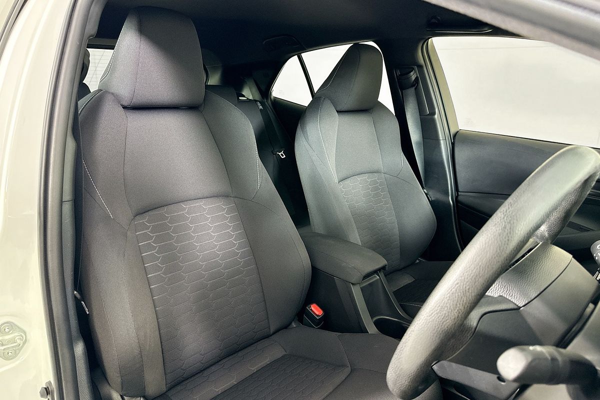 2019 Toyota COROLLA ASCENT SPORT HYBRID ZWE211R