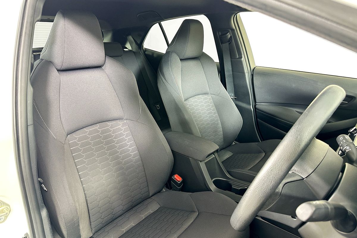 2020 Toyota COROLLA ASCENT SPORT HYBRID ZWE211R