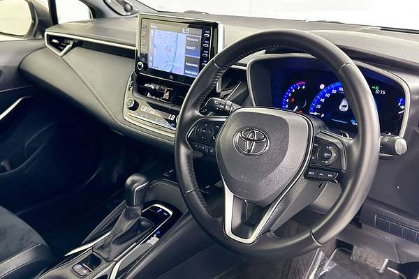 2019 Toyota COROLLA ZR MZEA12R
