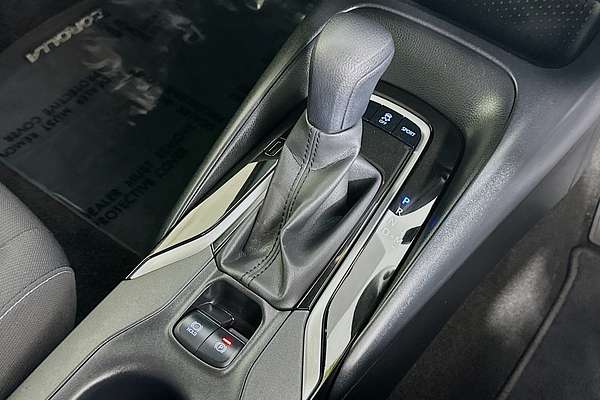 2018 Toyota COROLLA ASCENT SPORT MZEA12R
