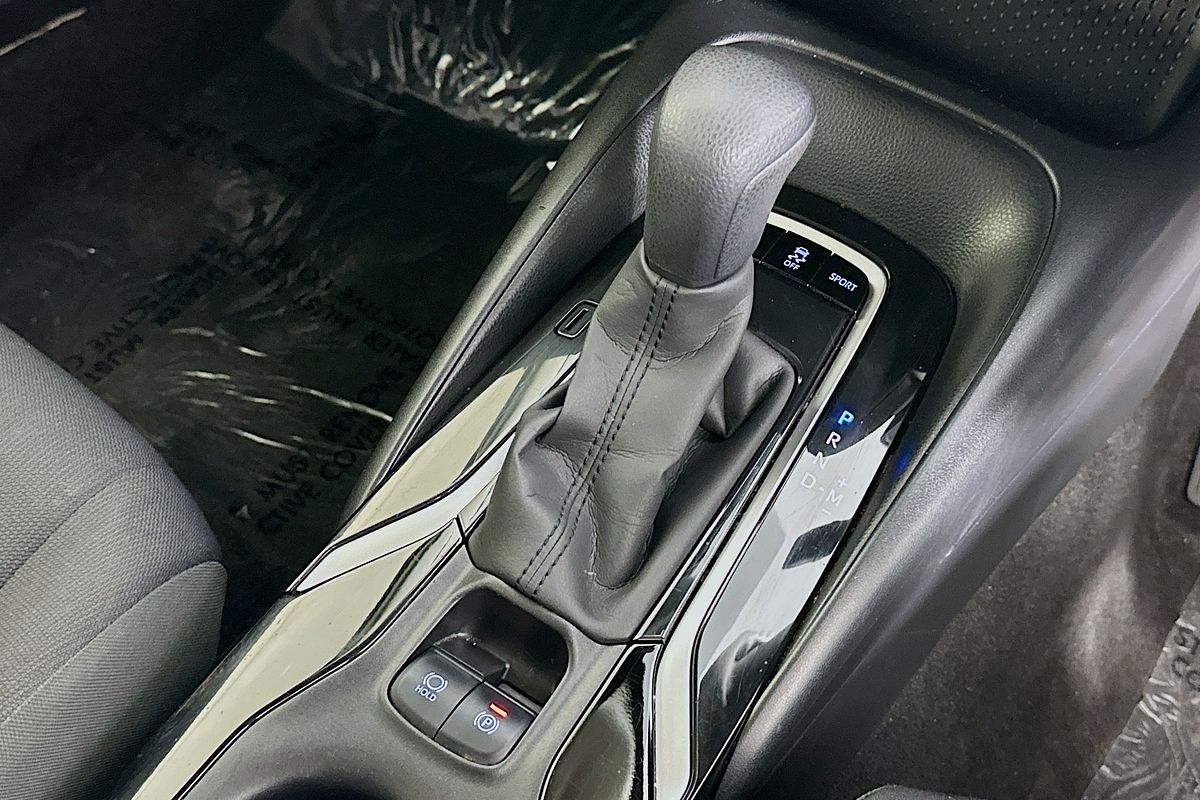 2021 Toyota COROLLA ASCENT SPORT MZEA12R