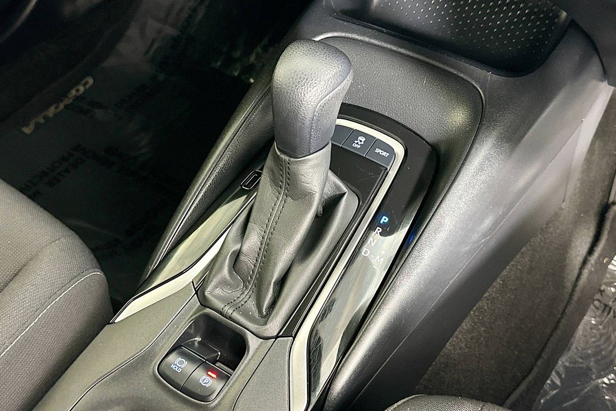 2020 Toyota COROLLA ASCENT SPORT MZEA12R