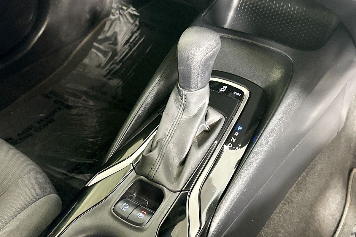 2021 Toyota COROLLA ASCENT SPORT MZEA12R