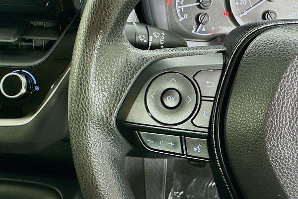2021 Toyota COROLLA ASCENT SPORT MZEA12R
