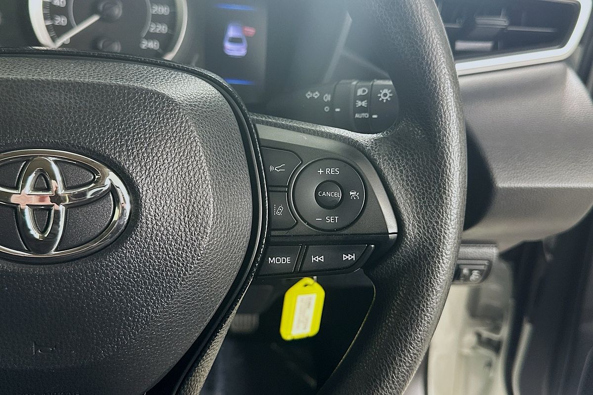 2021 Toyota COROLLA ASCENT SPORT MZEA12R