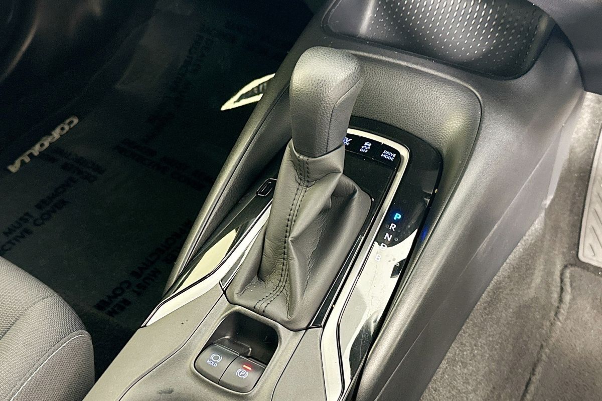 2020 Toyota COROLLA ASCENT SPORT HYBRID ZWE211R