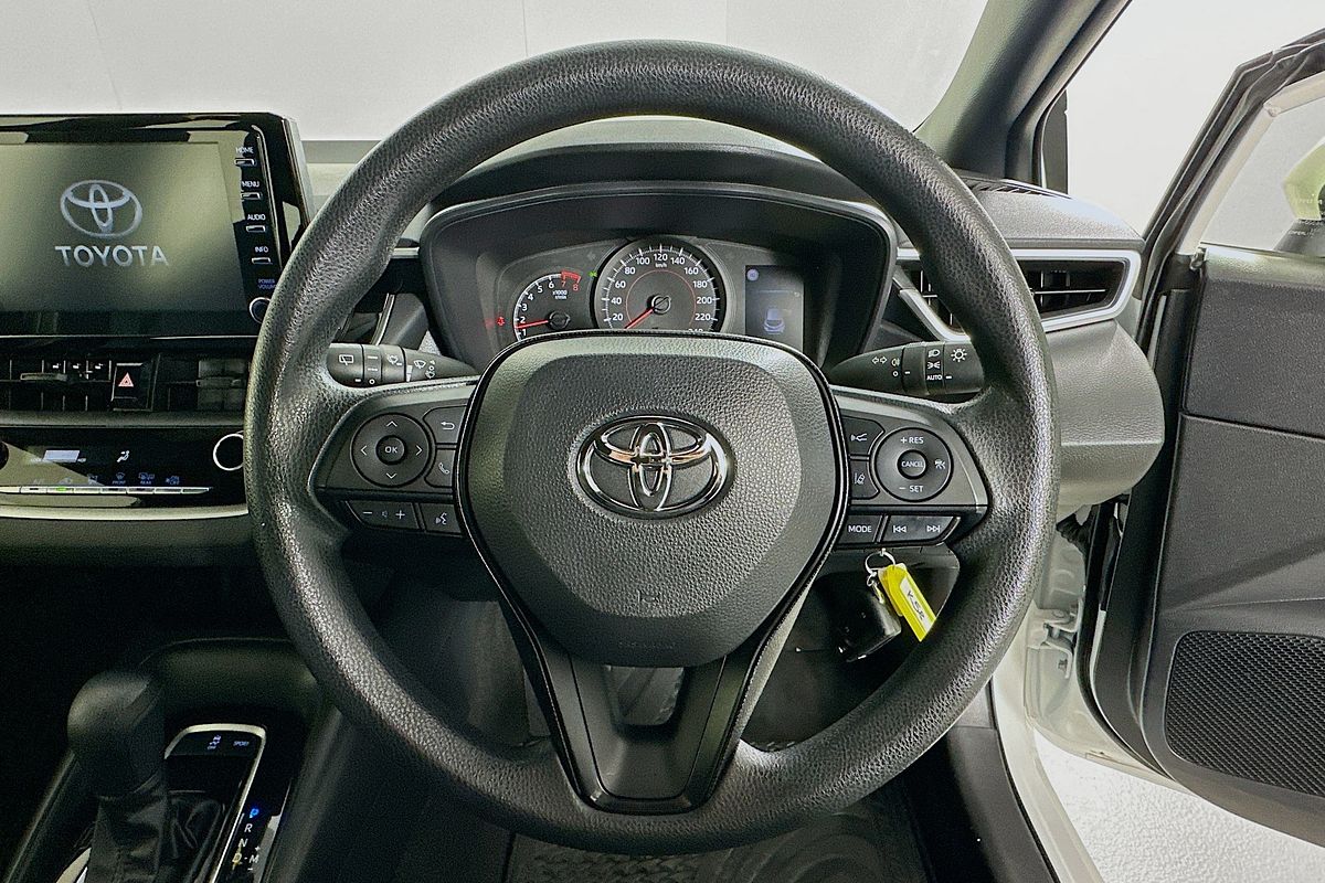 2022 Toyota COROLLA ASCENT SPORT MZEA12R
