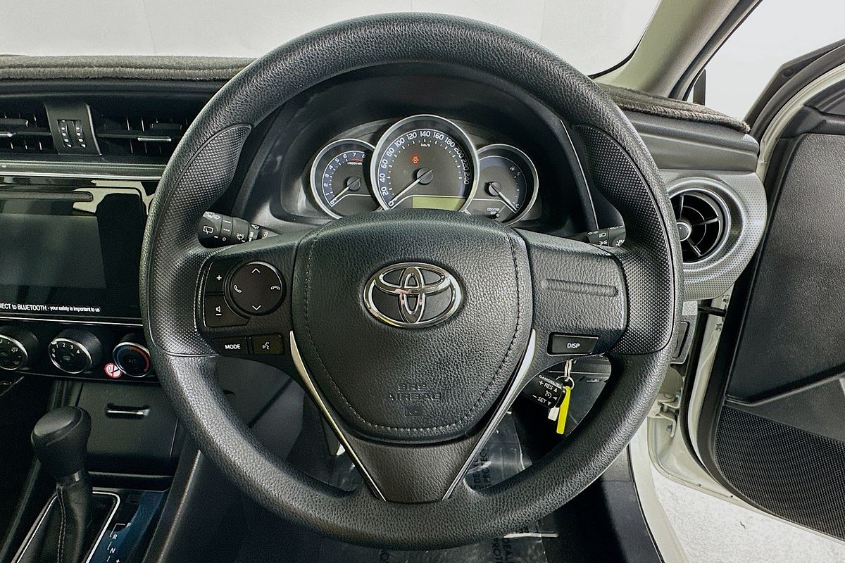 2017 Toyota COROLLA ASCENT ZRE182R MY15