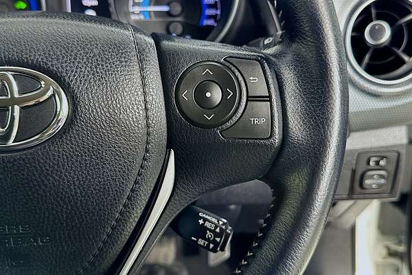 2018 Toyota COROLLA HYBRID ZWE186R MY16