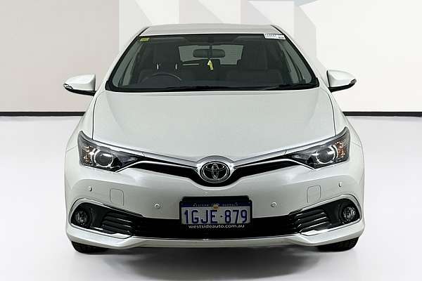 2017 Toyota COROLLA Ascent Sport ZRE182R
