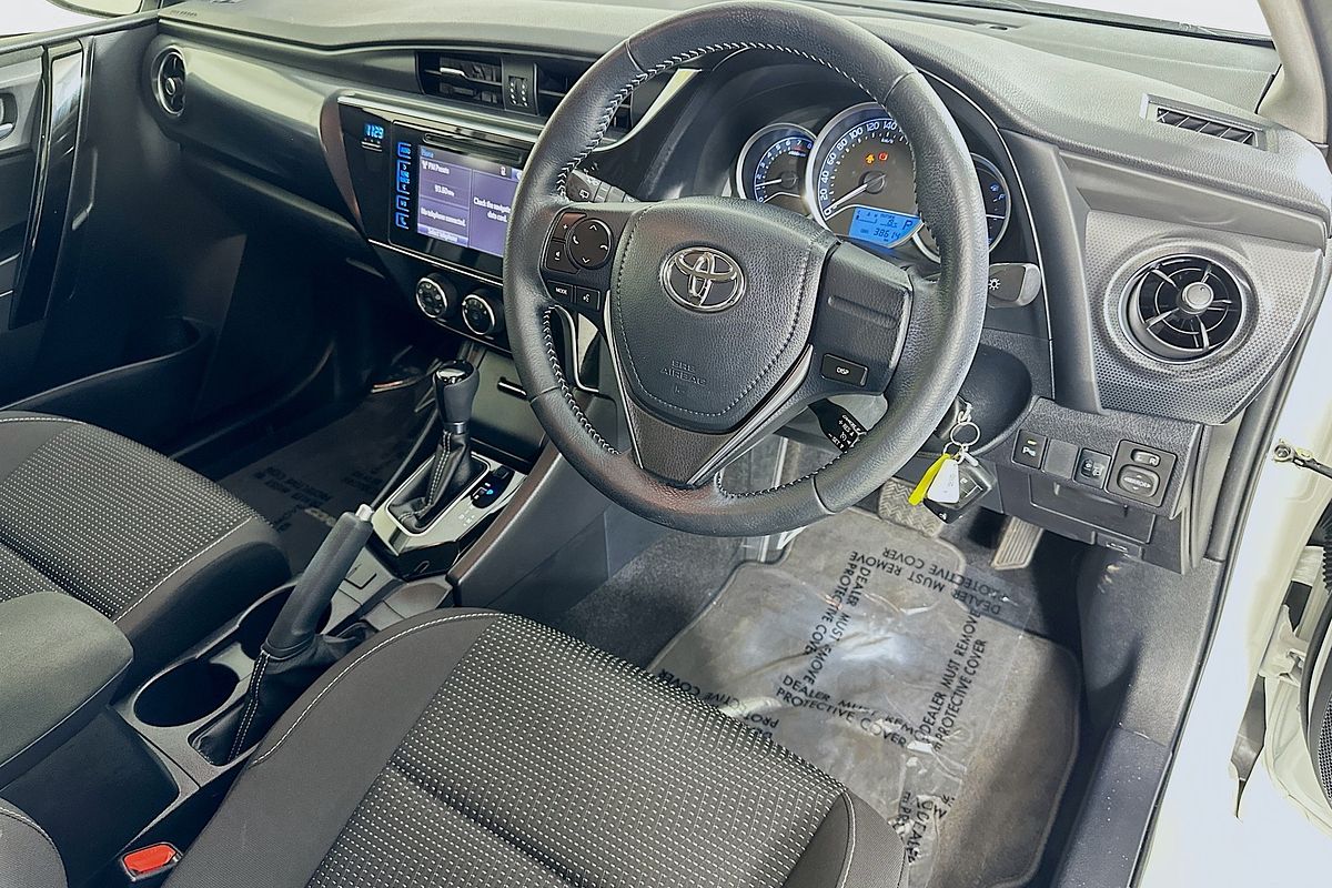 2017 Toyota COROLLA Ascent Sport ZRE182R