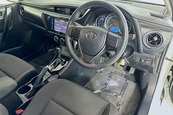 2017 Toyota COROLLA Ascent Sport ZRE182R