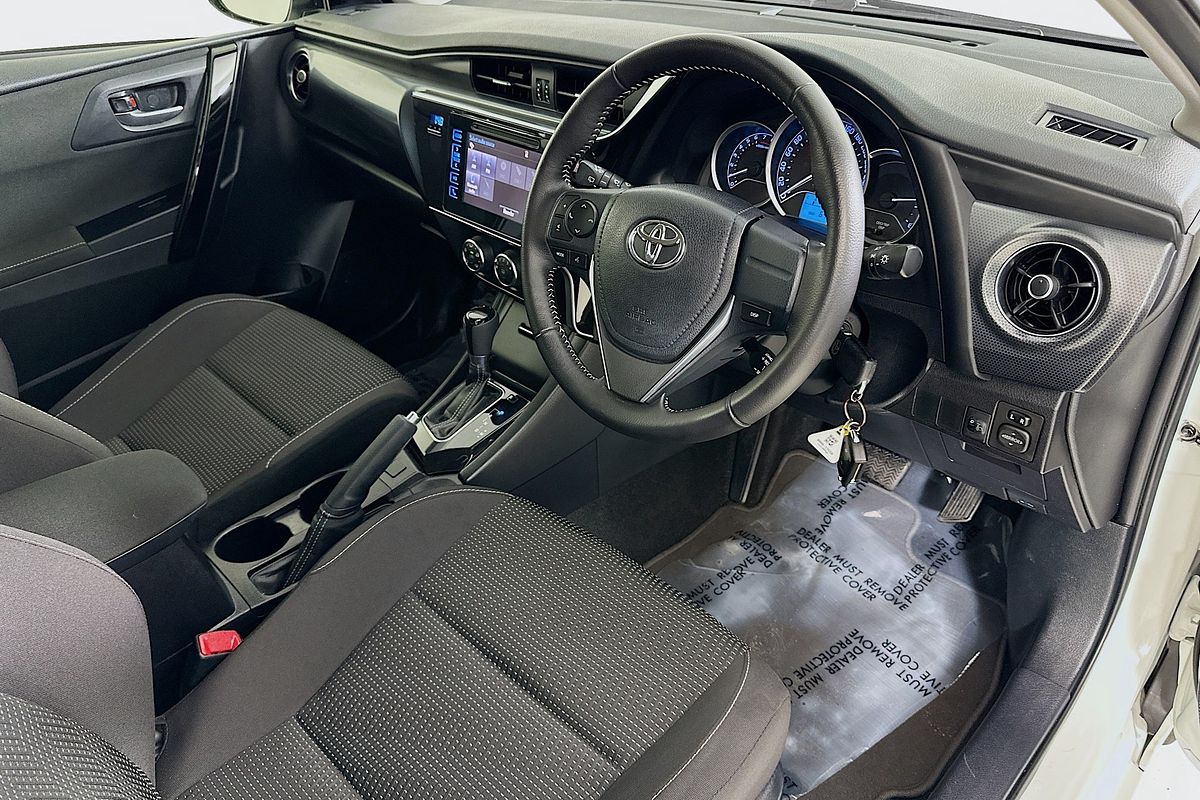 2015 Toyota COROLLA ASCENT SPORT ZRE182R