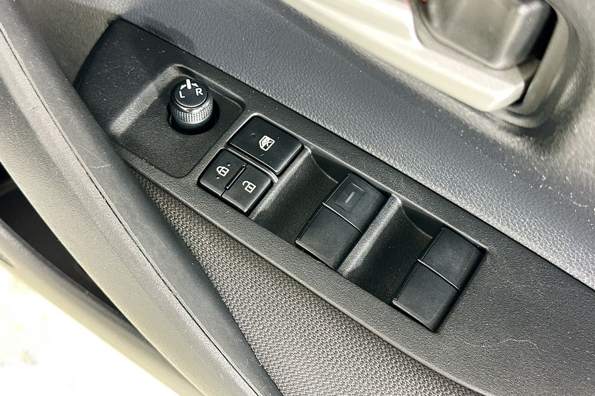 2020 Toyota COROLLA ASCENT SPORT MZEA12R