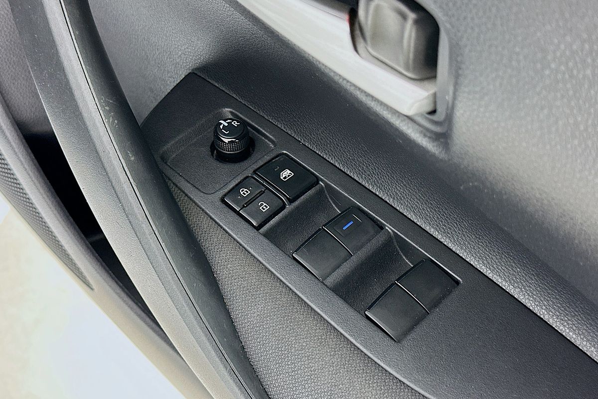 2021 Toyota COROLLA ASCENT SPORT MZEA12R