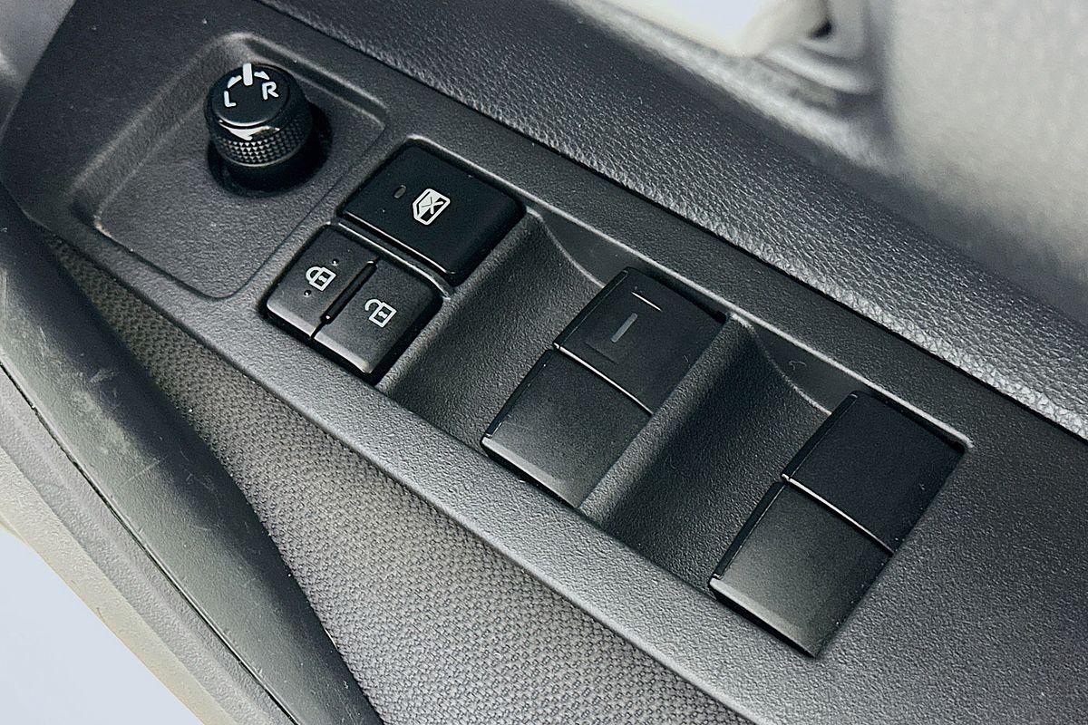 2021 Toyota COROLLA ASCENT SPORT MZEA12R