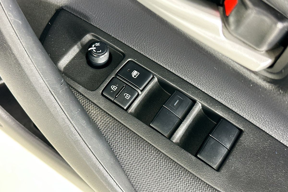 2021 Toyota COROLLA ASCENT SPORT MZEA12R
