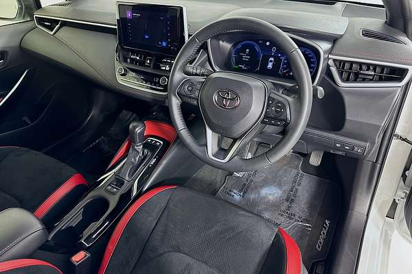2023 Toyota COROLLA ZR HYBRID ZWE219R