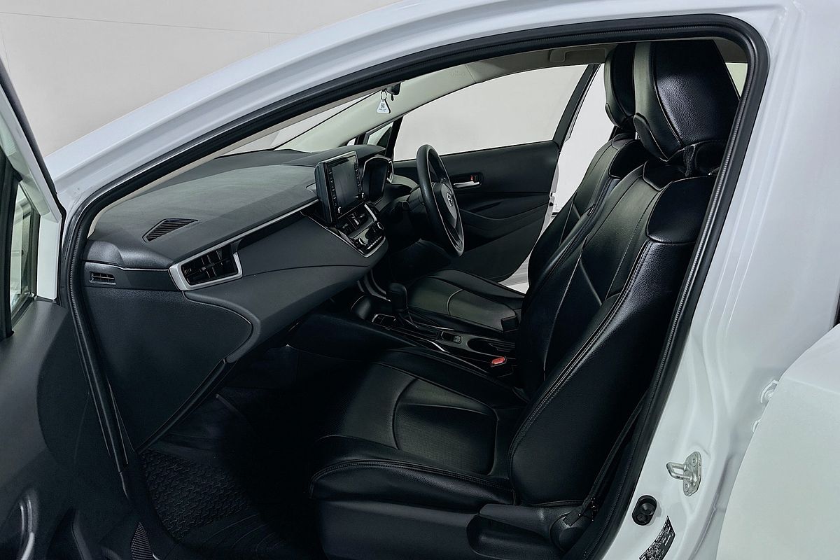 2022 Toyota COROLLA ASCENT SPORT MZEA12R
