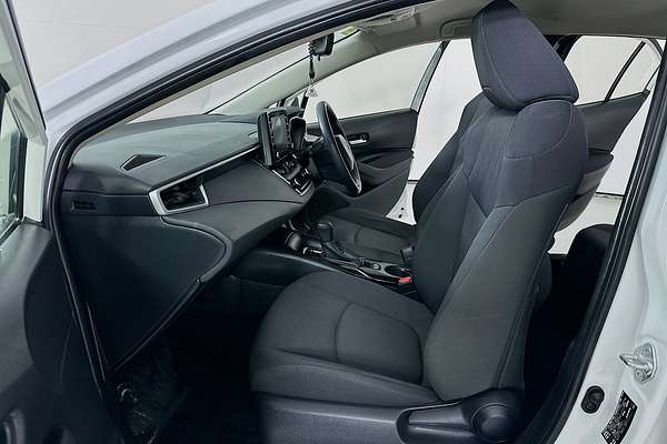 2021 Toyota COROLLA ASCENT SPORT MZEA12R